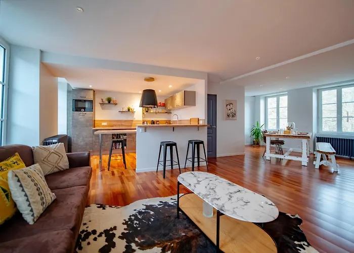 Apartamento De 80 M2 En Centre-ville Proche Parking Gratuit