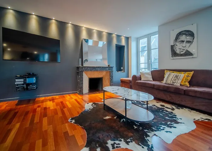 Apartamento De 80 M2 En Centre-ville Proche Parking Gratuit *