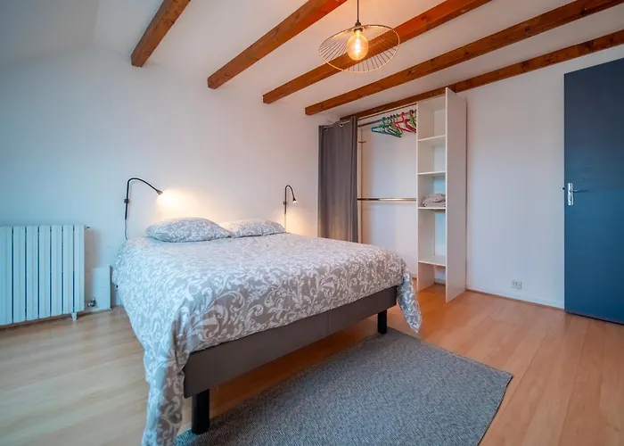 De 80 M2 En Centre-ville Proche Parking Gratuit Cherbourg-en-Cotentin